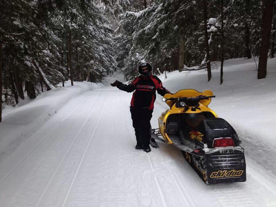 Little Hawk Resort&Marina Algonquin Highlands Exterior foto