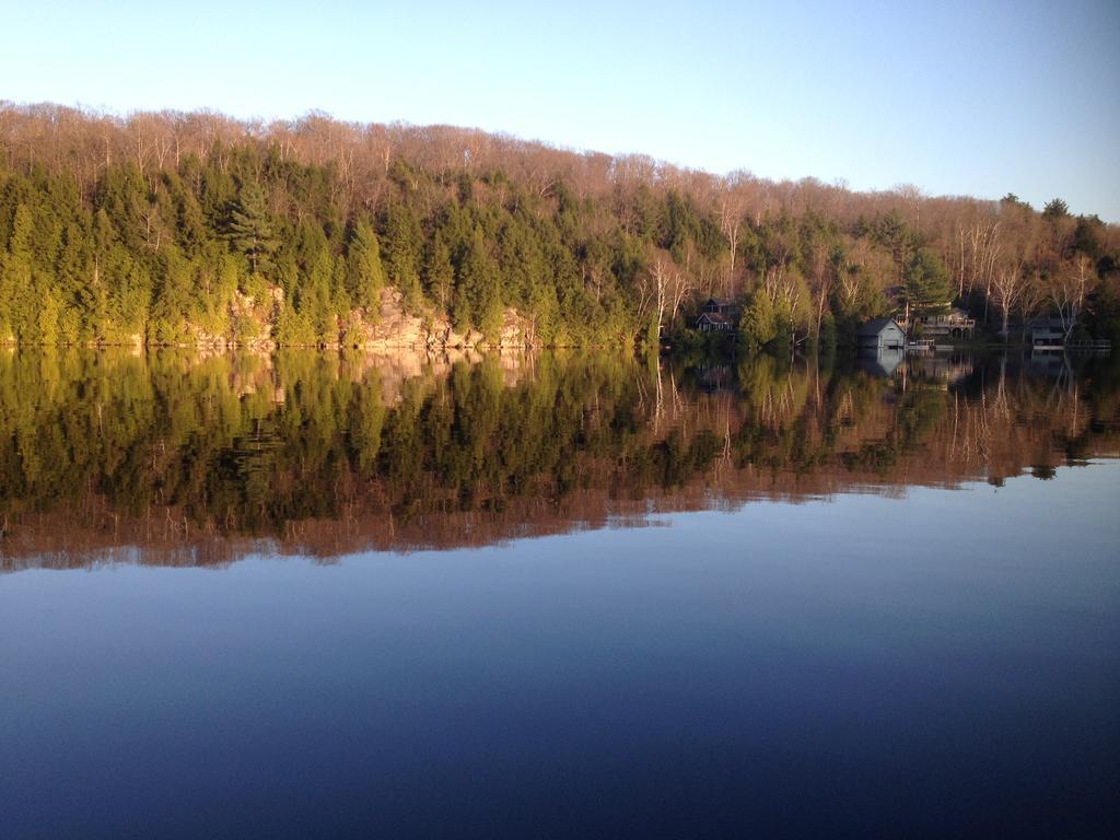 Little Hawk Resort&Marina Algonquin Highlands Exterior foto